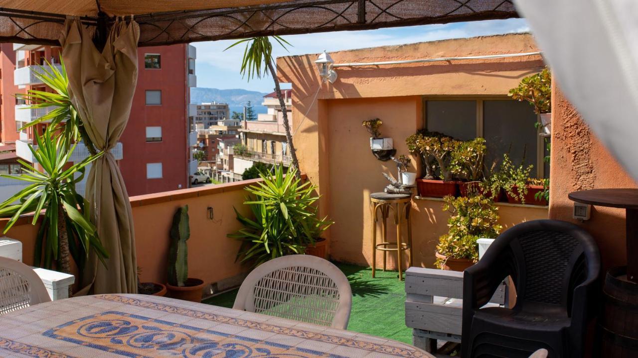 Like Home Apartment Reggio Calabria Esterno foto